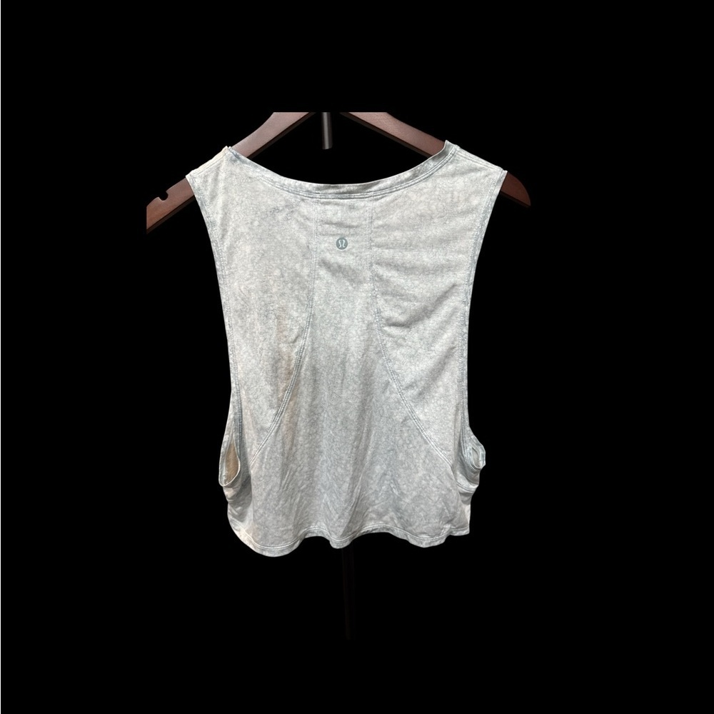 lululemon athletica Silver Grey Sleeveless Tank Top